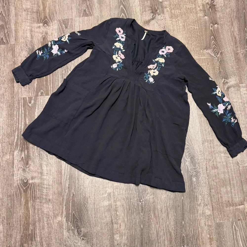 Free People Mia Gauze Dress Mini Embroidered Boho Festival Fairy Goth.  Sz L EUC